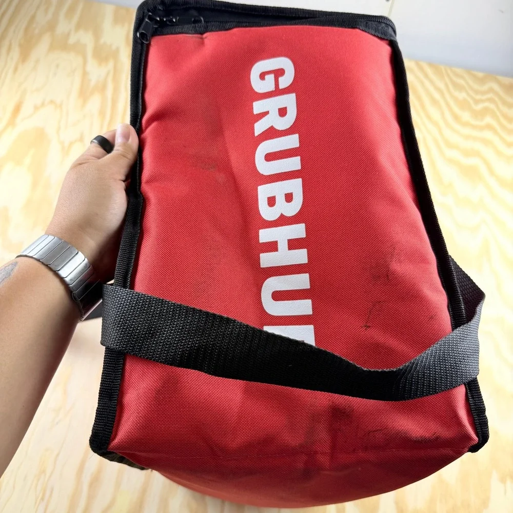 Grubhub 15x15x10 Thermal Insulated Hot Cold Food Delivery Tote Bag Backpack